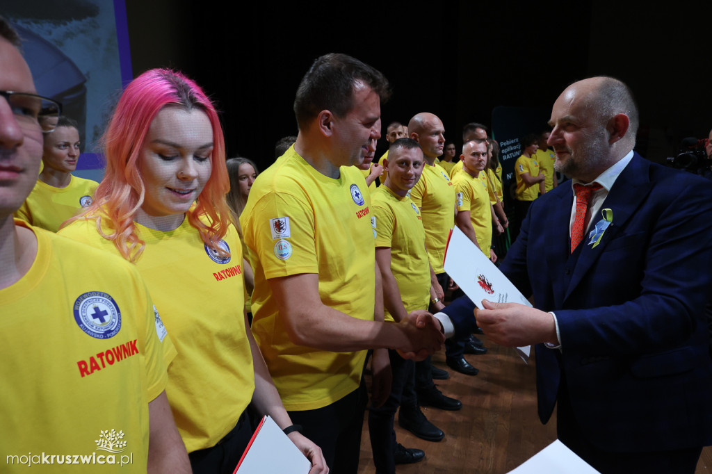 WOPR: Przyjęli niebieski krzyż i złotą kotwicę za swoje godło [ZDJĘCIA]