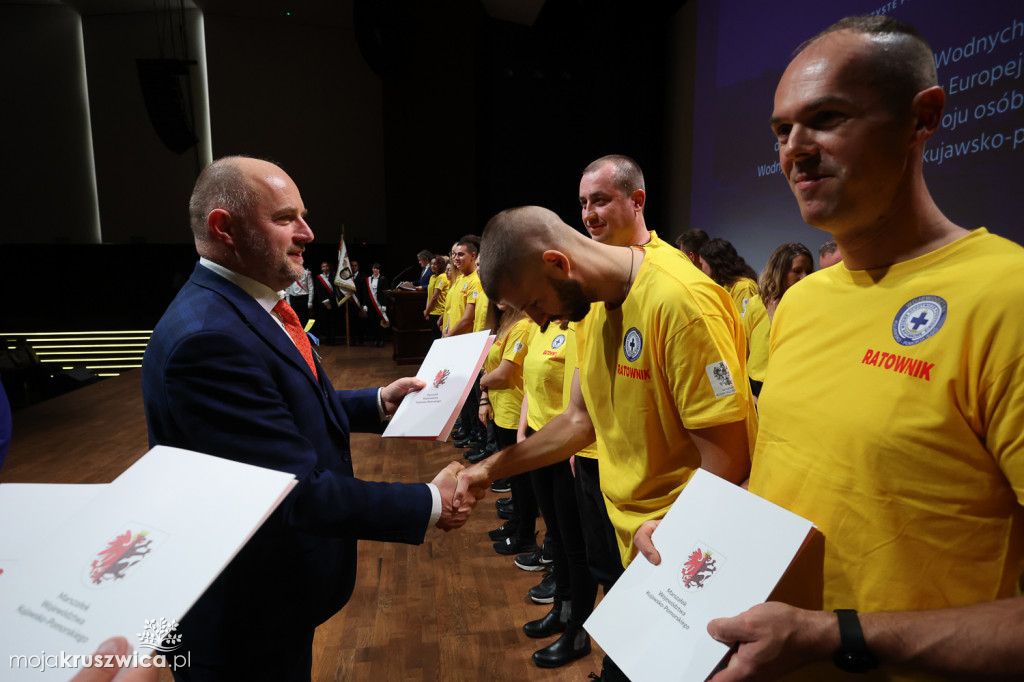 WOPR: Przyjęli niebieski krzyż i złotą kotwicę za swoje godło [ZDJĘCIA]
