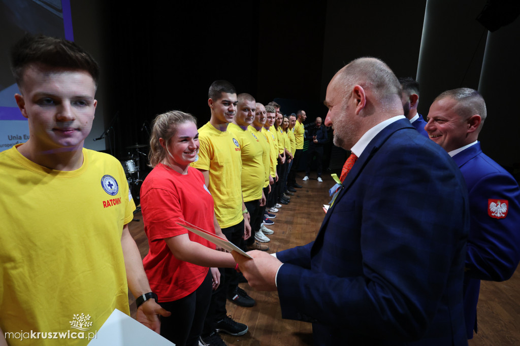 WOPR: Przyjęli niebieski krzyż i złotą kotwicę za swoje godło [ZDJĘCIA]
