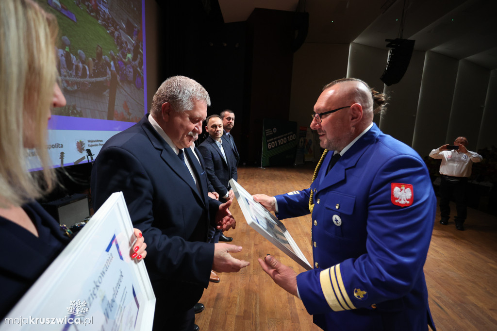 WOPR: Przyjęli niebieski krzyż i złotą kotwicę za swoje godło [ZDJĘCIA]