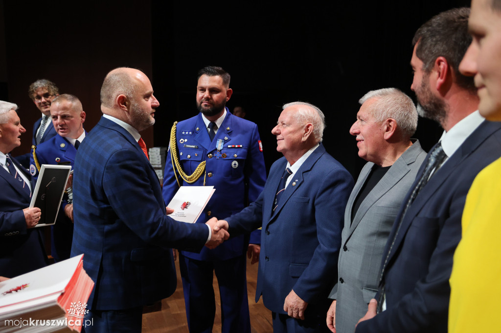 WOPR: Przyjęli niebieski krzyż i złotą kotwicę za swoje godło [ZDJĘCIA]