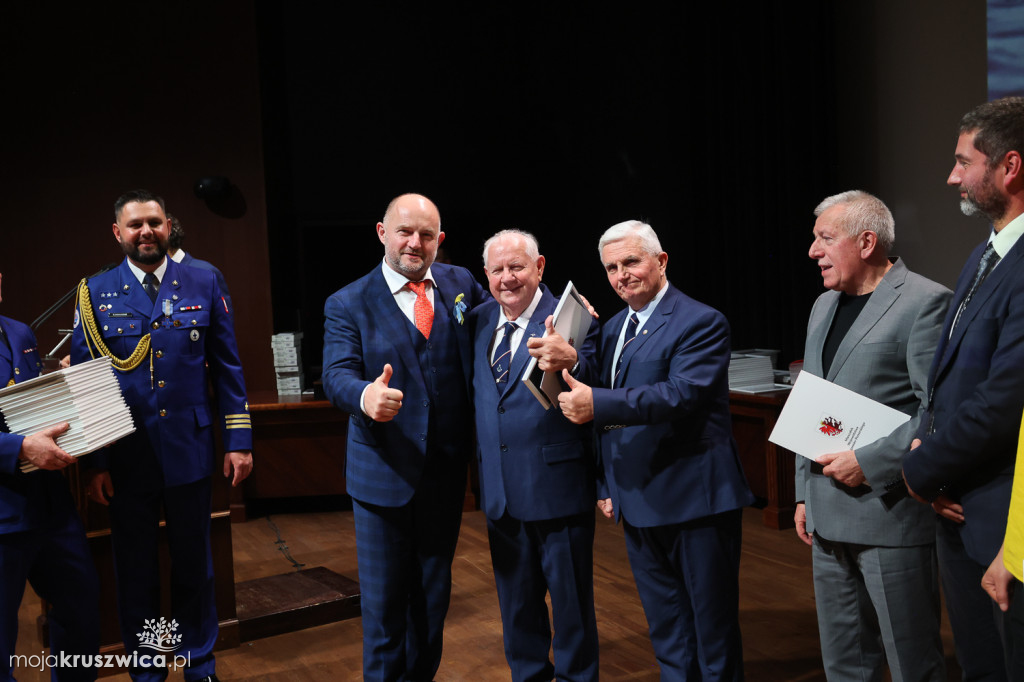 WOPR: Przyjęli niebieski krzyż i złotą kotwicę za swoje godło [ZDJĘCIA]