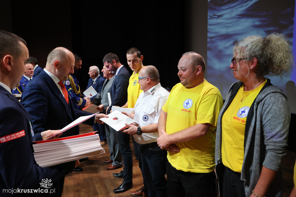 WOPR: Przyjęli niebieski krzyż i złotą kotwicę za swoje godło [ZDJĘCIA]