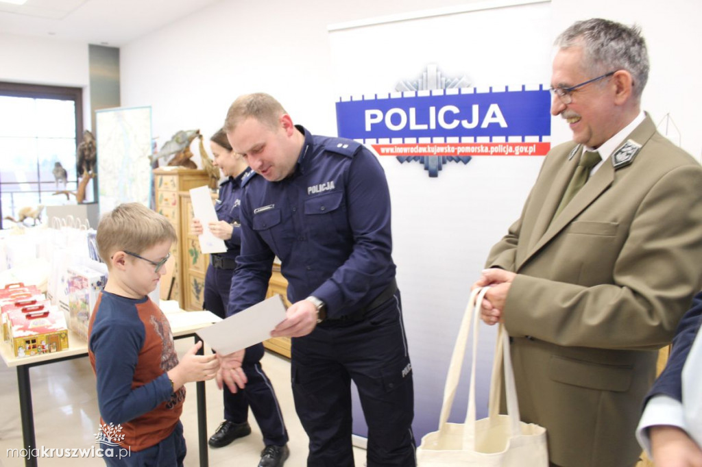 Przemocy wobec zwierząt mówią nie. Poznaliśmy zwycięzców prac plastycznych