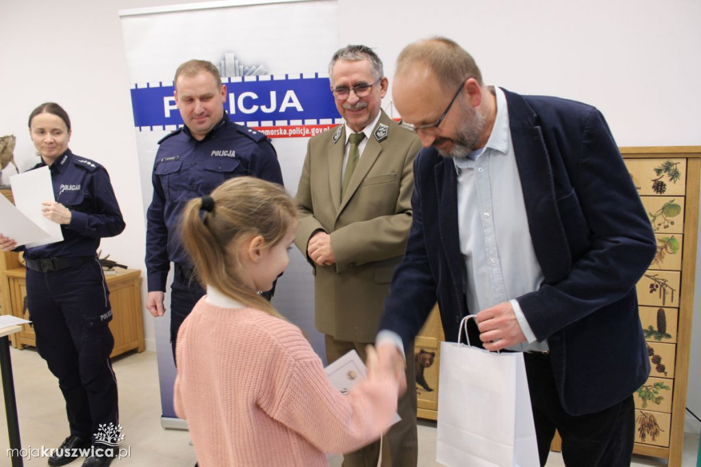 Przemocy wobec zwierząt mówią nie. Poznaliśmy zwycięzców prac plastycznych