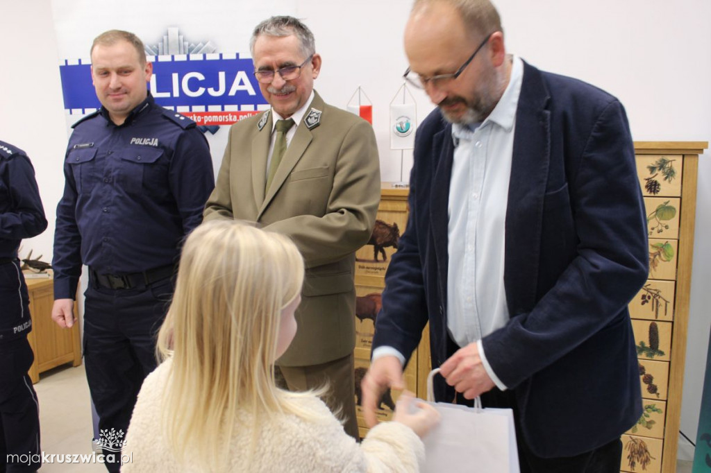 Przemocy wobec zwierząt mówią nie. Poznaliśmy zwycięzców prac plastycznych