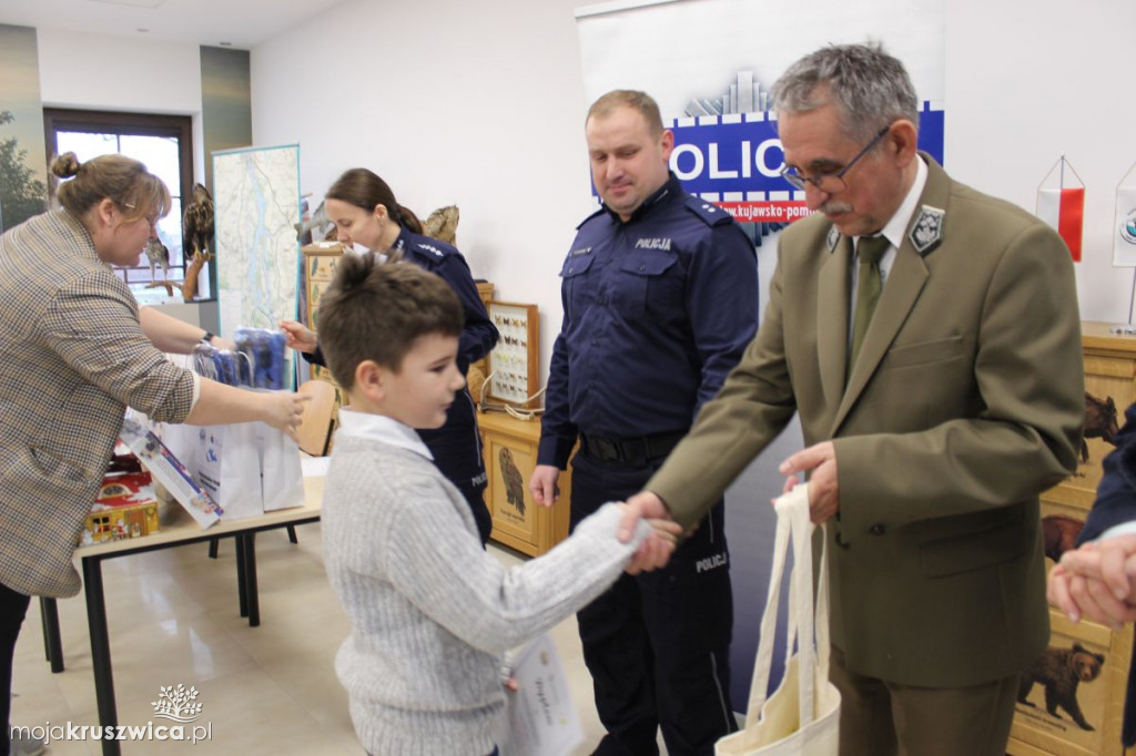 Przemocy wobec zwierząt mówią nie. Poznaliśmy zwycięzców prac plastycznych