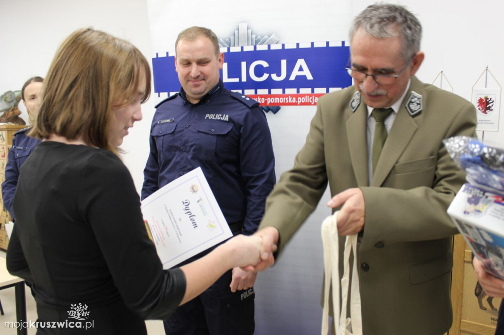 Przemocy wobec zwierząt mówią nie. Poznaliśmy zwycięzców prac plastycznych