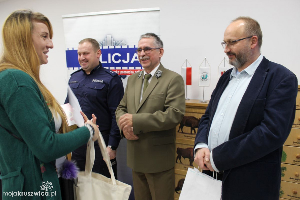 Przemocy wobec zwierząt mówią nie. Poznaliśmy zwycięzców prac plastycznych
