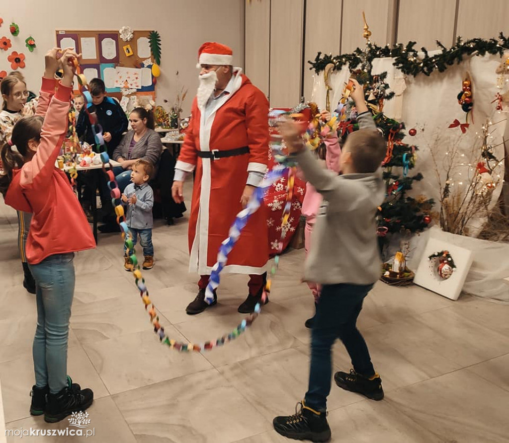 Święta Bożego Narodzenia dotarły do sołectwa w Grodztwie! [ZDJĘCIA]