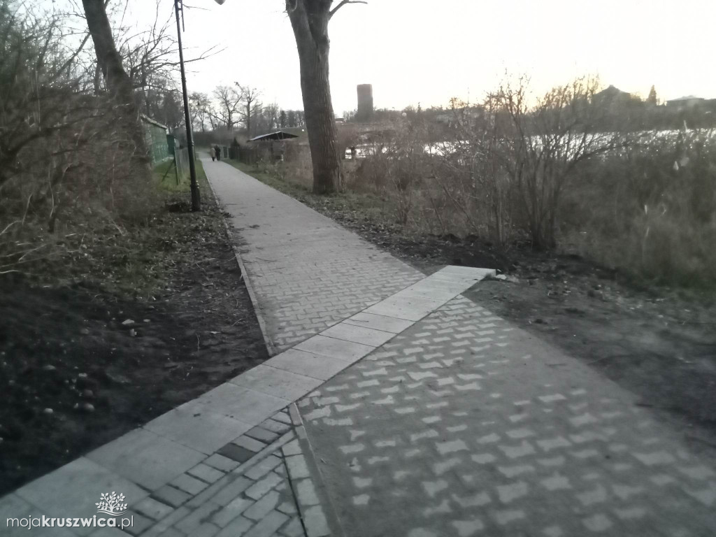 Duże ułatwienie dla mieszkańców. Nad Gopłem pojawiły się schody