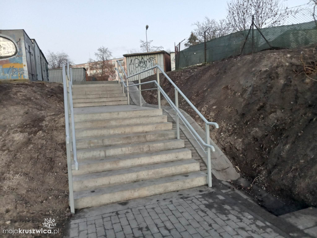 Duże ułatwienie dla mieszkańców. Nad Gopłem pojawiły się schody