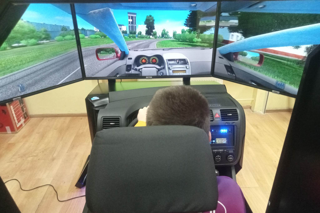 W Szkole Rzemiosła działa już symulator samochodowy!  W placówce ruszy rywalizacja