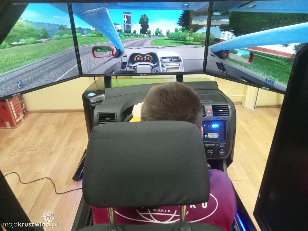 W Szkole Rzemiosła działa już symulator samochodowy!  W placówce ruszy rywalizacja