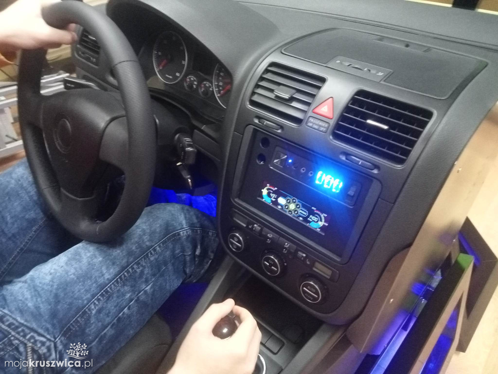 W Szkole Rzemiosła działa już symulator samochodowy!  W placówce ruszy rywalizacja