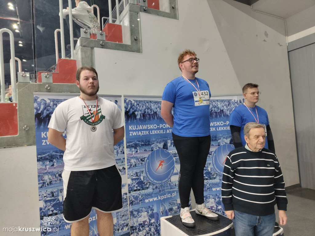 Oliwier Paluszak z najlepszym wynikiem w historii. Sukcesy lekkoatletów! [FOTO]