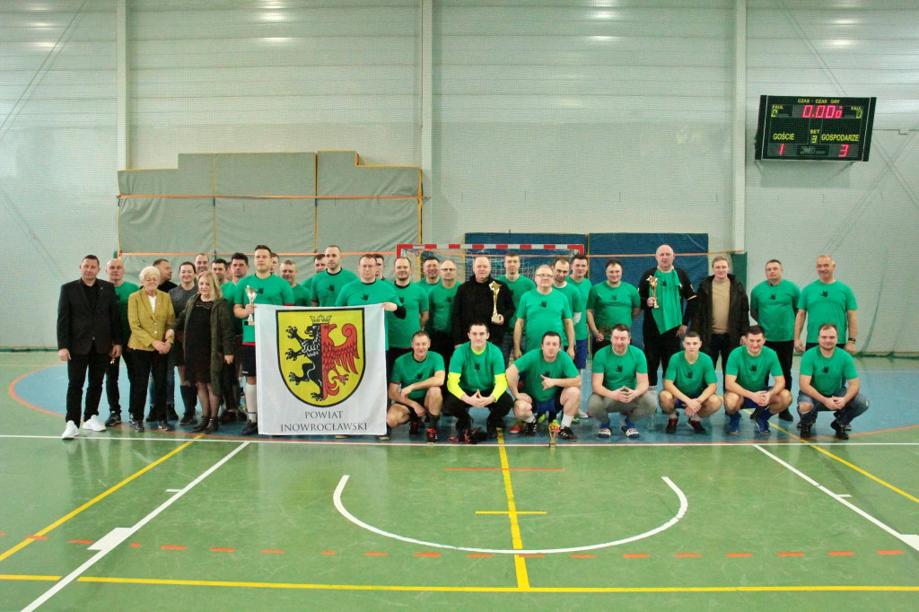 W Kruszwicy piłkarsko upamiętnili zmarłego działacza [ZDJĘCIA]