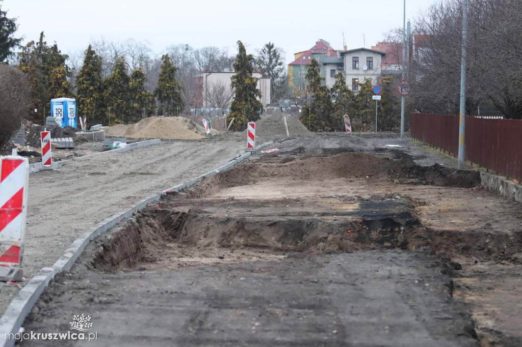 Trwa rozbudowa ulicy Mickiewicza w Kruszwicy
