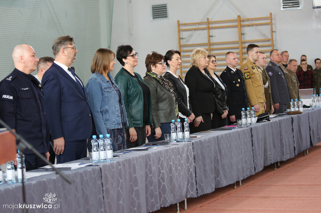Wojewódzki Przegląd Musztry Klas Mundurowych w Kruszwicy