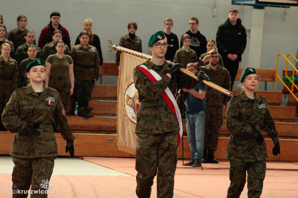 Wojewódzki Przegląd Musztry Klas Mundurowych w Kruszwicy