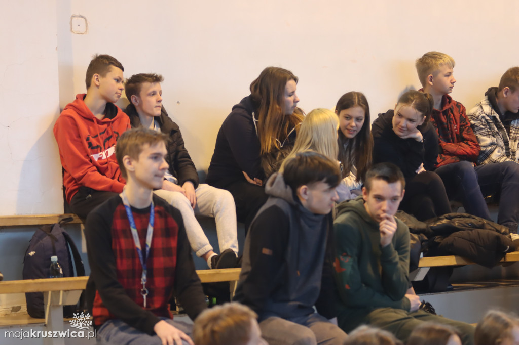 Targi szkół średnich w Dąbrowie Biskupiej