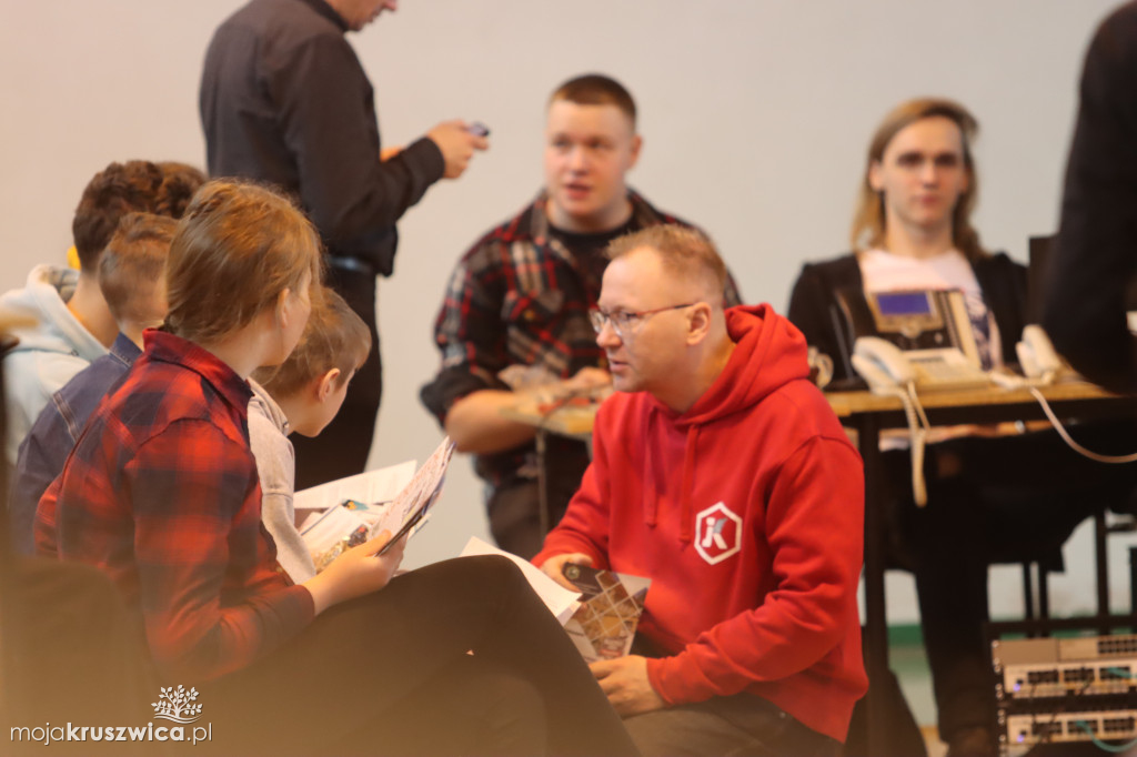 Targi szkół średnich w Dąbrowie Biskupiej