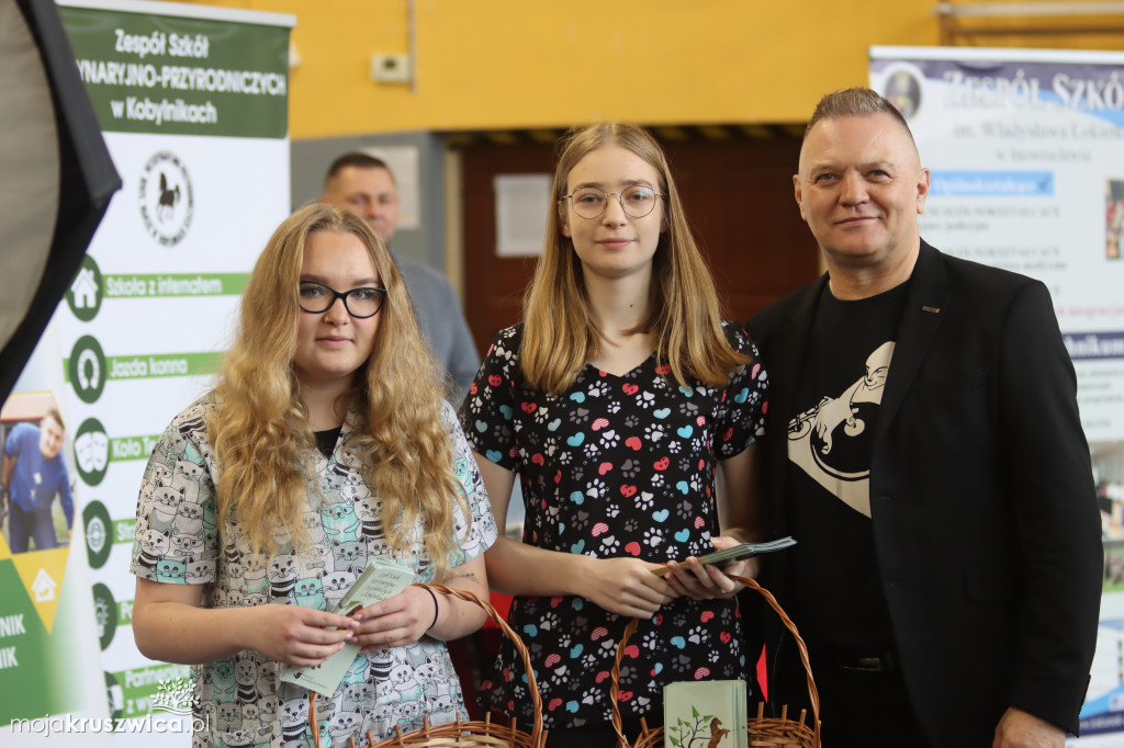  Szkoły z Kruszwicy, Kobylnik i Inowrocławia na Targach Edukacji w Janikowie [ZDJĘCIA]