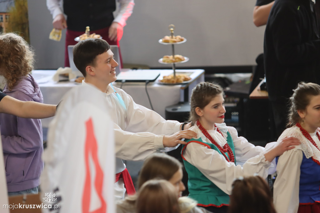  Szkoły z Kruszwicy, Kobylnik i Inowrocławia na Targach Edukacji w Janikowie [ZDJĘCIA]