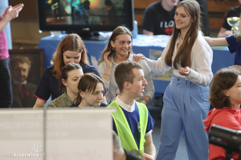  Szkoły z Kruszwicy, Kobylnik i Inowrocławia na Targach Edukacji w Janikowie [ZDJĘCIA]