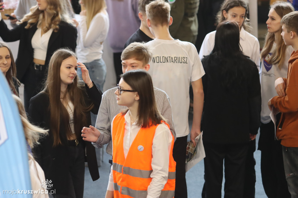  Szkoły z Kruszwicy, Kobylnik i Inowrocławia na Targach Edukacji w Janikowie [ZDJĘCIA]