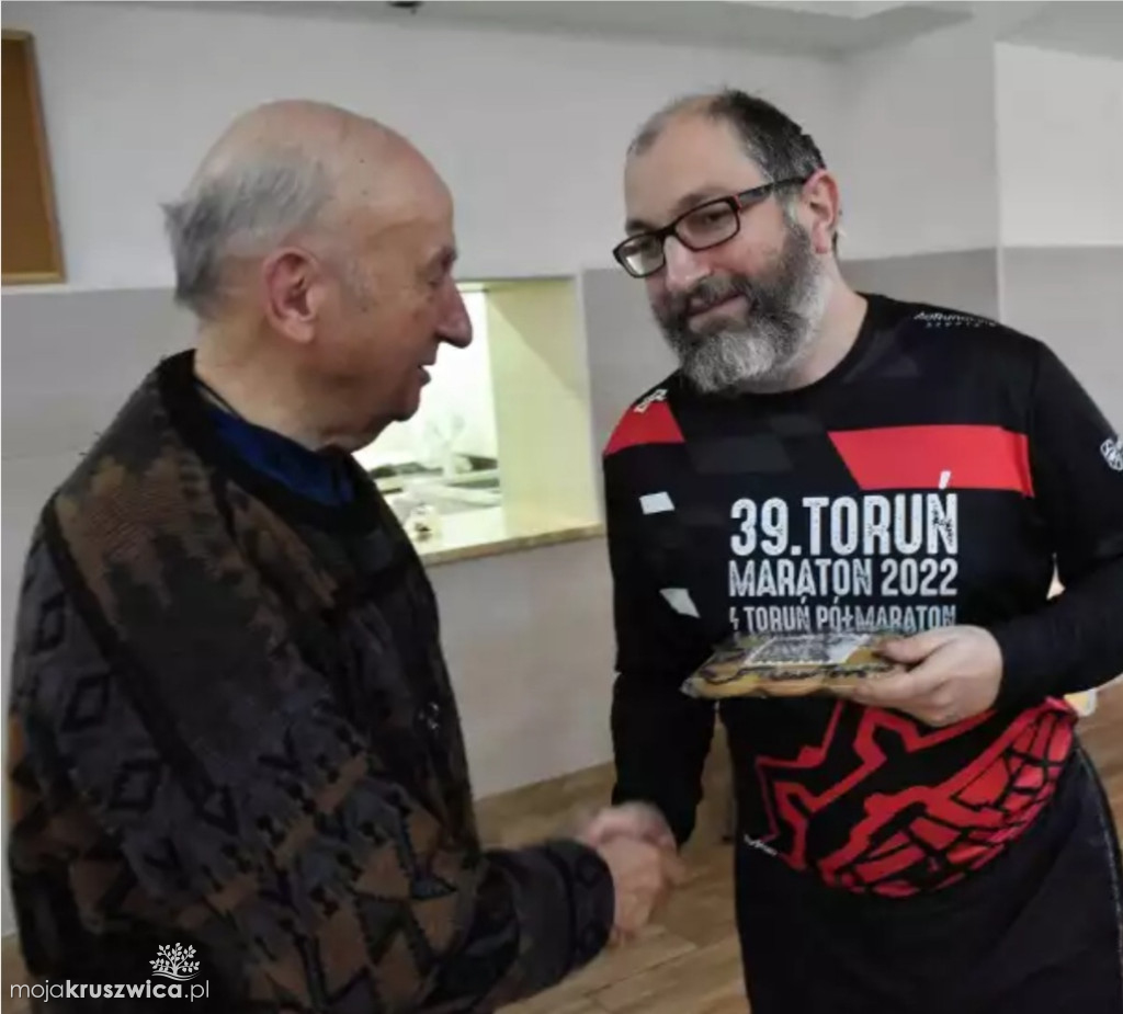 Pogoda ich nie rozpieszczała ale i tak wybrali się na rajd po gminie