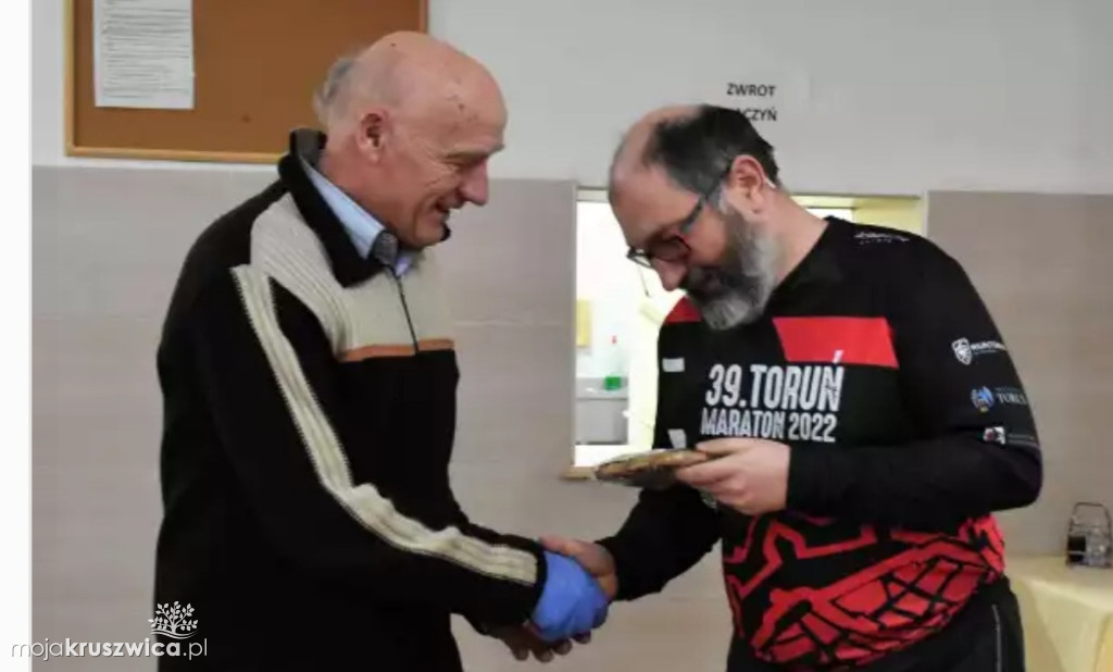Pogoda ich nie rozpieszczała ale i tak wybrali się na rajd po gminie