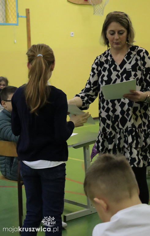 W Szkole Podstawowej nr 1 w Kruszwicy odbył się konkurs ortograficzny