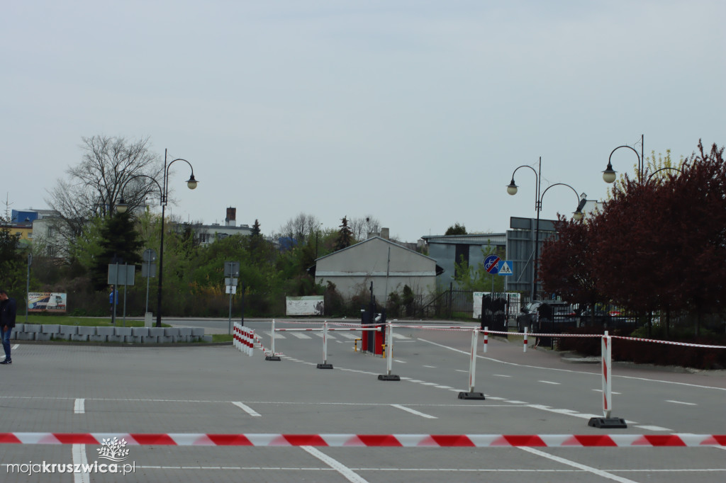  Dachowanie auta, pierwsza pomoc i Piastowski Rajd w Kruszwicy [ZDJĘCIA]