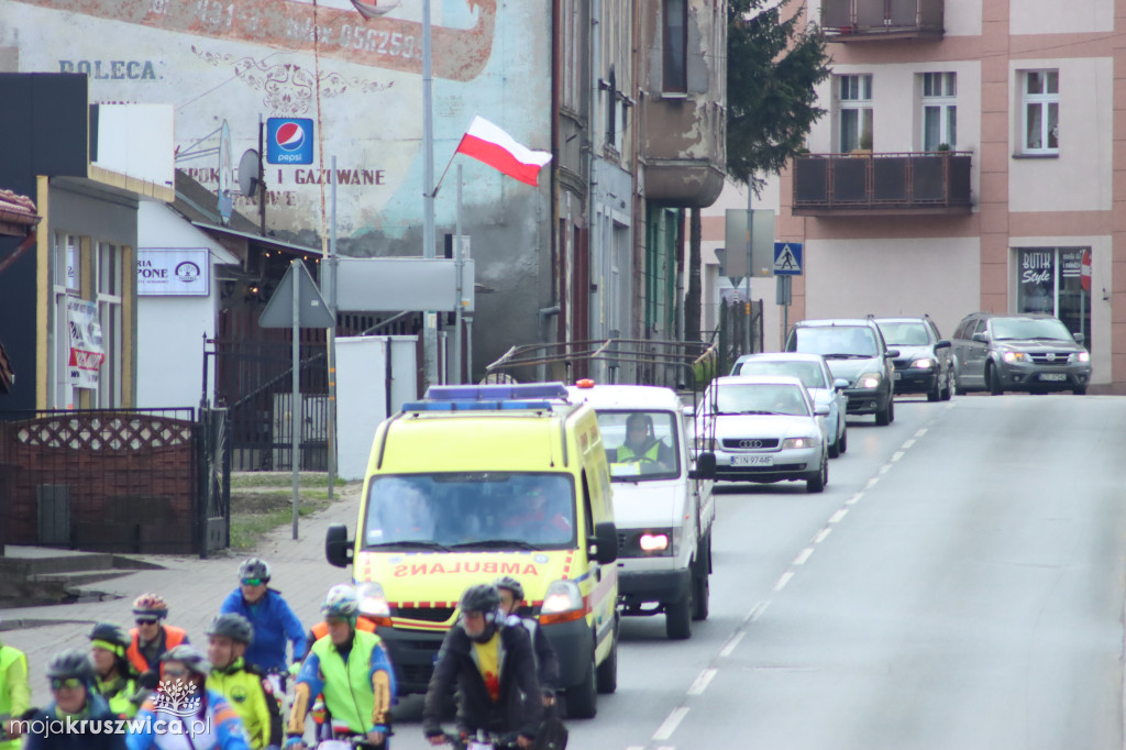  Dachowanie auta, pierwsza pomoc i Piastowski Rajd w Kruszwicy [ZDJĘCIA]