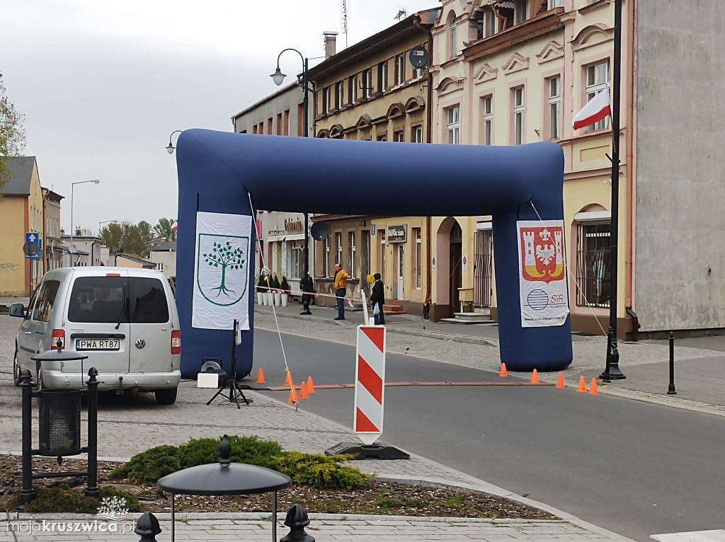 Dziś XIV Bieg Piastowski. W Kruszwicy trwają ostatnie przygotowania! [LIVE, FOTO]