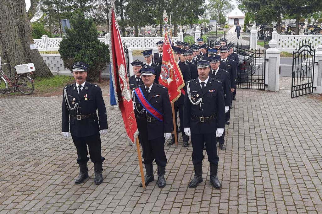 Msza Święta w Brześciu w intencji strażaków [ZDJĘCIA]
