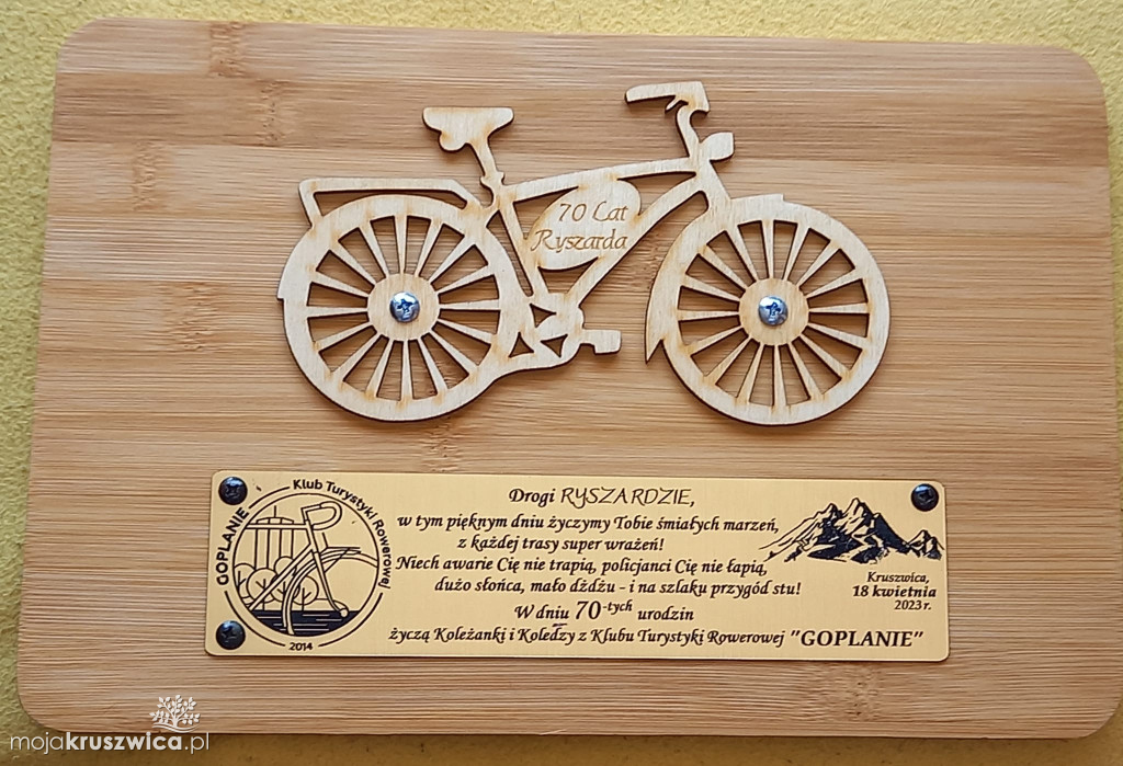 Rowerzyści wyruszyli śladami promów po Gople [ZDJĘCIA]