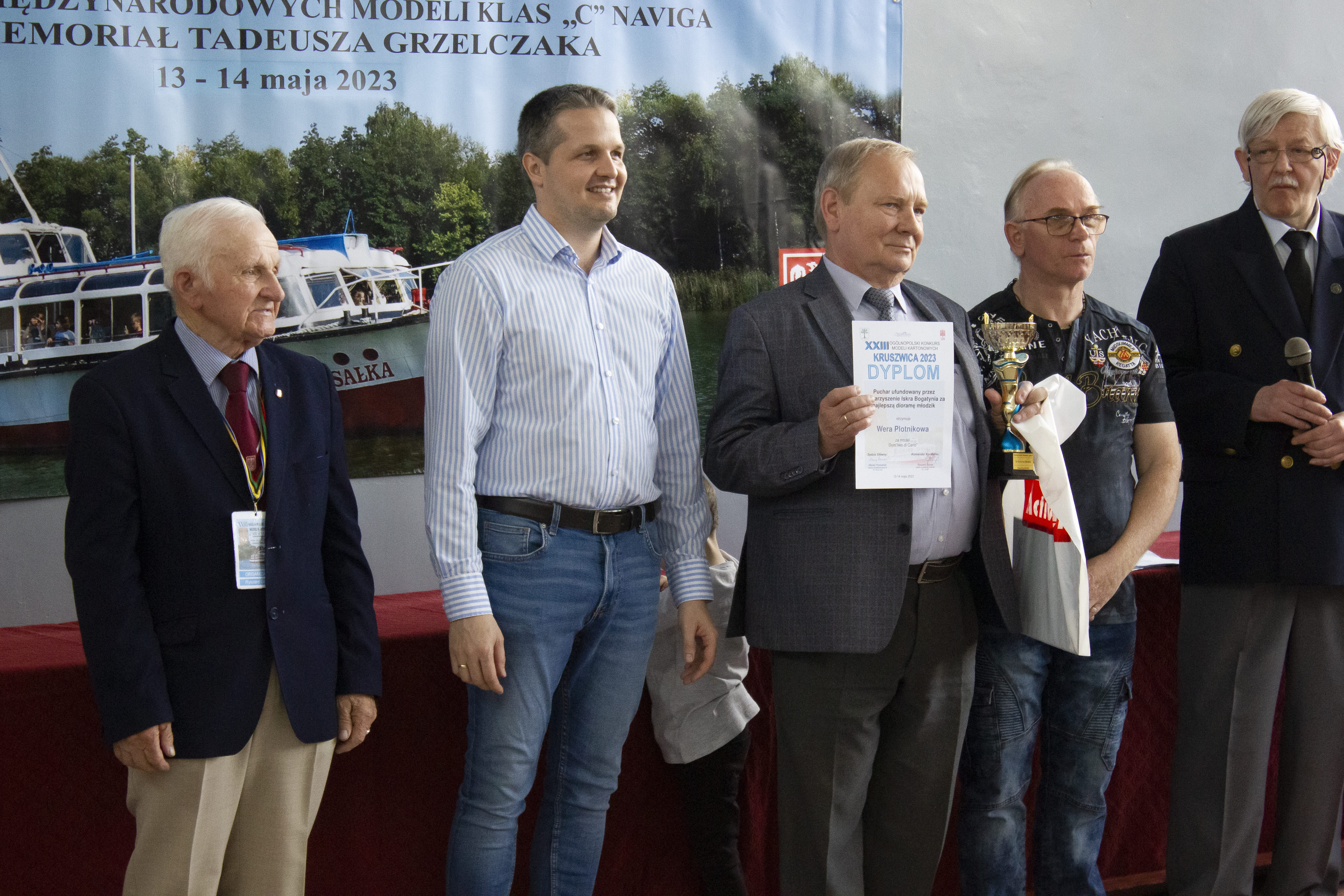 Kruszwica gości Ogólnopolski Konkurs Modeli Kartonowych [ZDJĘCIA]