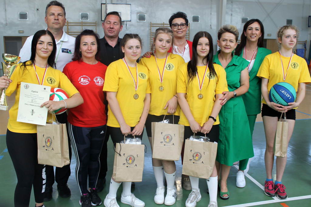 XV-lecie Młodzieżowego Ośrodka Wychowawczego im. Polskich Olimpijczyków w Kruszwicy 