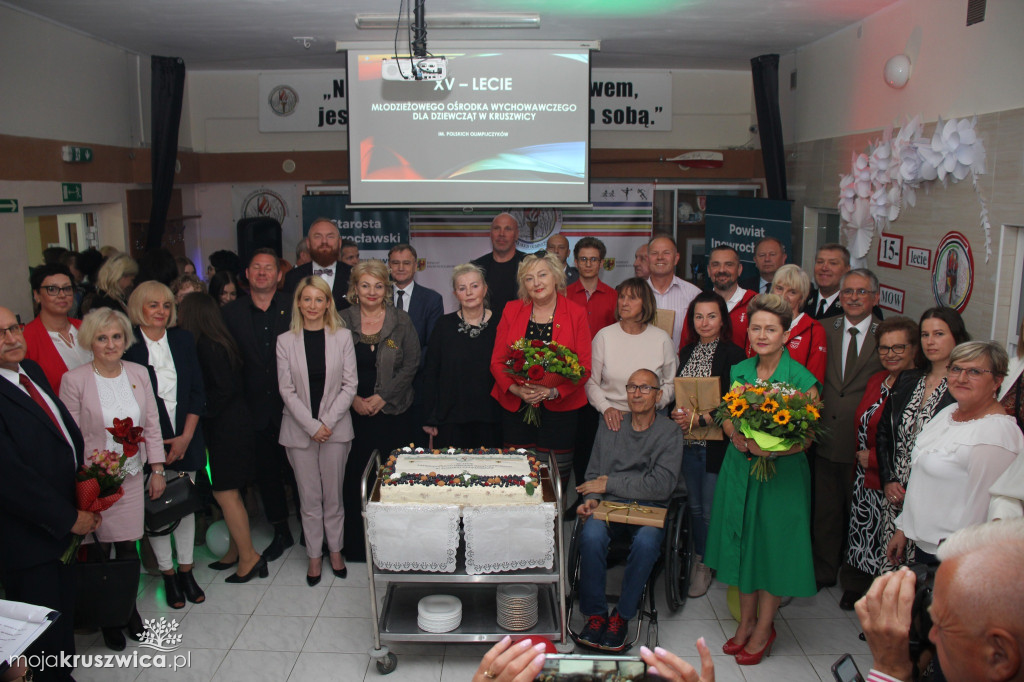 XV-lecie Młodzieżowego Ośrodka Wychowawczego im. Polskich Olimpijczyków w Kruszwicy 
