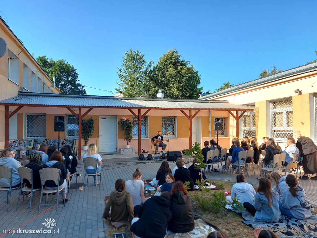 XV-lecie Młodzieżowego Ośrodka Wychowawczego im. Polskich Olimpijczyków w Kruszwicy 