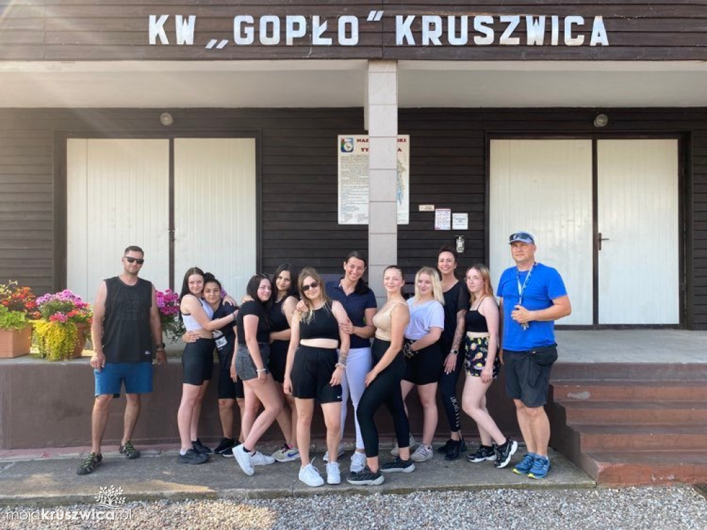 Trenują pod okiem kruszwiczanina Roberta Januszka. Jak im idzie?