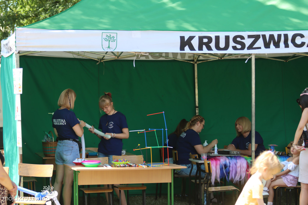 NASZ PATRONAT: W Kruszwicy rozpoczął się Jarmark Nowalijkowy [ZDJĘCIA]