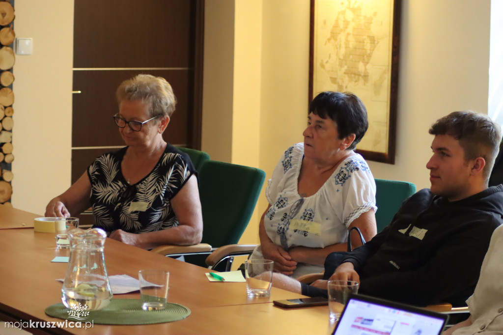 Uczestnicy projektu realizowanego Stowarzyszenia Amicus wzięli udział w debacie