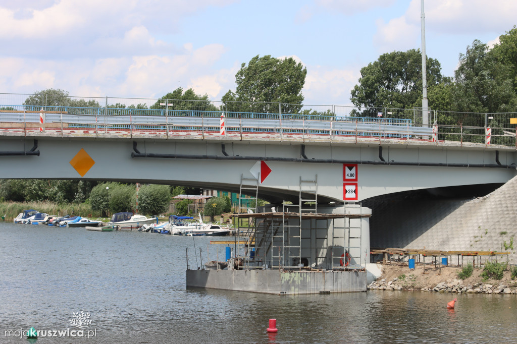 Trwa budowa rond i remont mostu [FOTORELACJA, 22.07.2023]