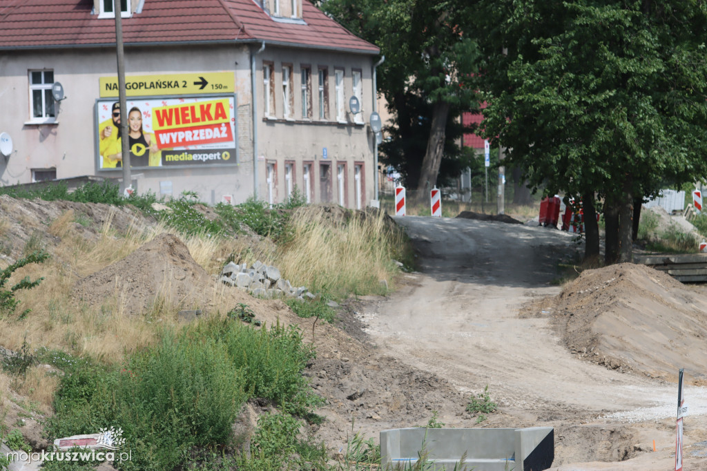 Trwa budowa rond i remont mostu [FOTORELACJA, 22.07.2023]