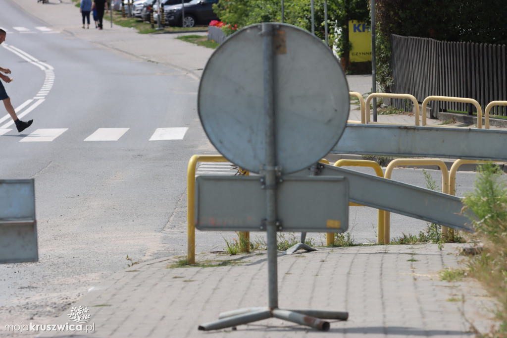 Trwa budowa rond i remont mostu [FOTORELACJA, 22.07.2023]