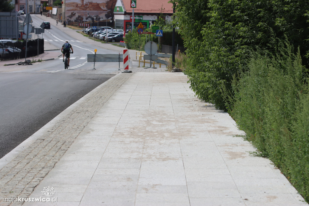 Trwa budowa rond i remont mostu [FOTORELACJA, 22.07.2023]