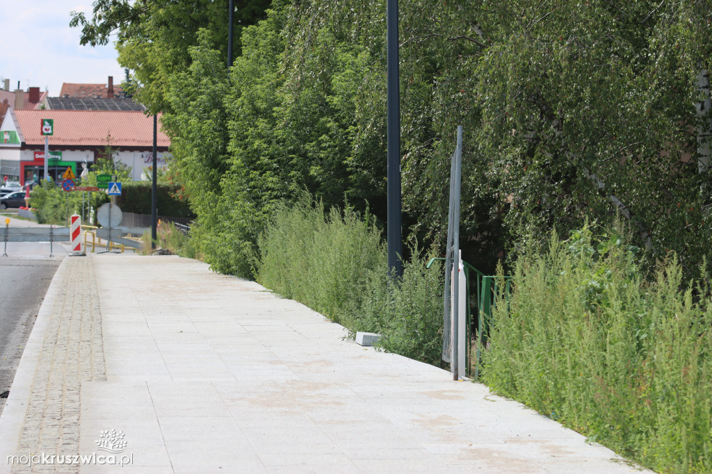 Trwa budowa rond i remont mostu [FOTORELACJA, 22.07.2023]